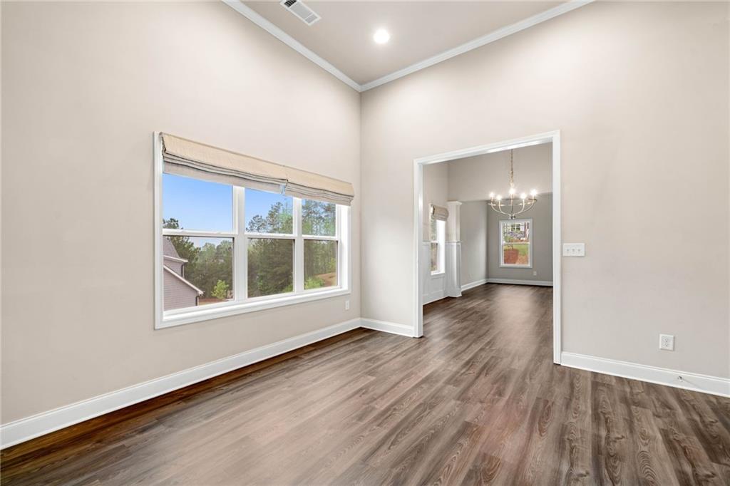 River Manor - Residential