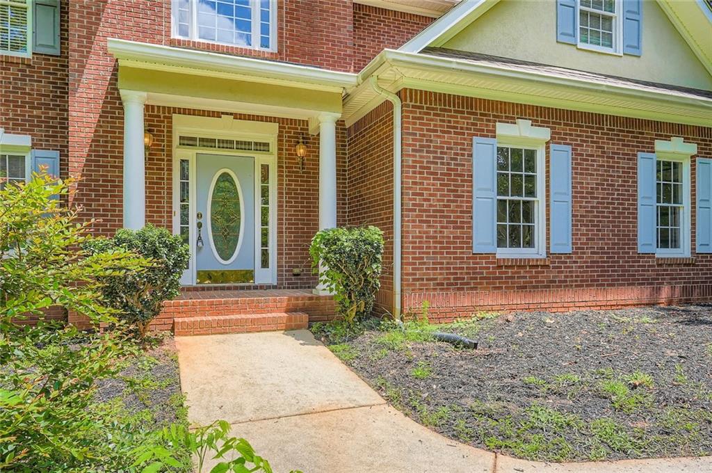 100 Hamilton Glen Court