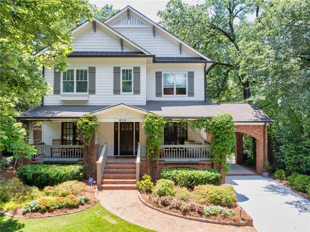 615 Burke Road NE