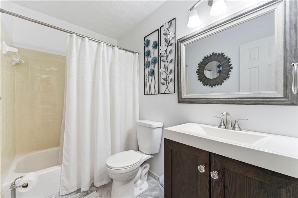 Cedar Glen - Residential