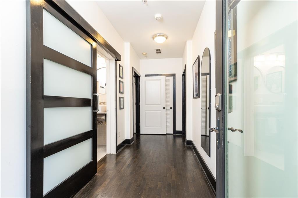 1300 Dekalb Avenue NE 711