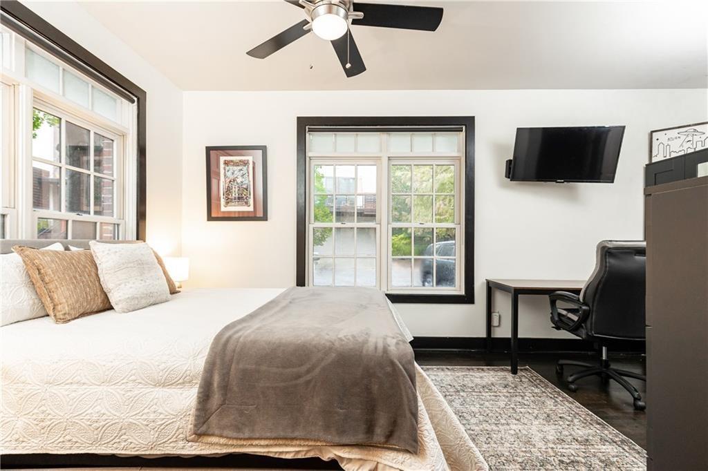 1300 Dekalb Avenue NE 711