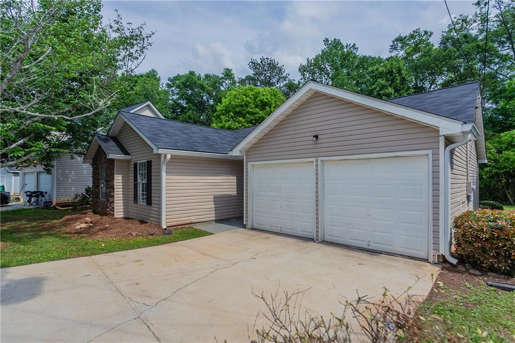4096 Waldrop Hills Drive, Decatur, Georgia image 2