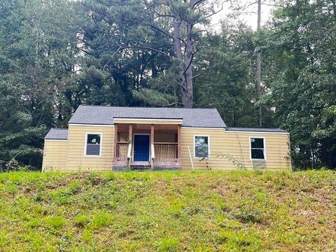 Homes For Sale - 451 Collier Ridge Drive<br/> Atlanta, GA 30318