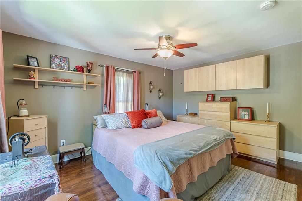 2733 Winburn Terrace, East Point, Georgia image 22