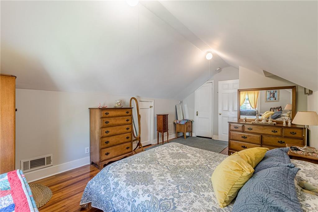 2733 Winburn Terrace, East Point, Georgia image 38