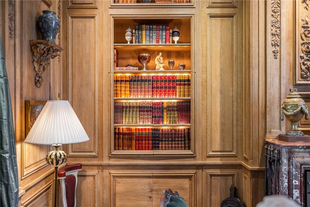 The Enclave on Peachtree - Residential