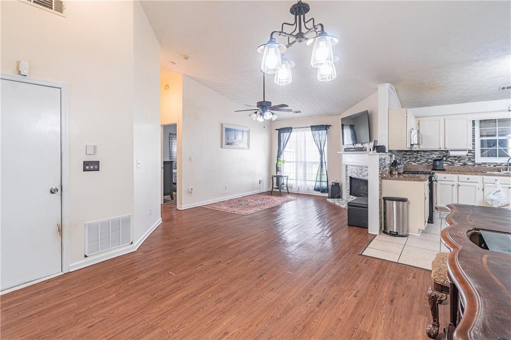 470 Paris Drive, Lawrenceville, Georgia image 2