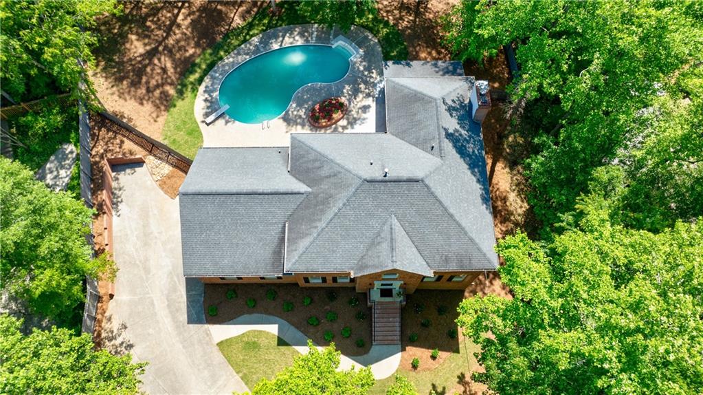 1348 Timberland Drive, Marietta, Georgia image 8
