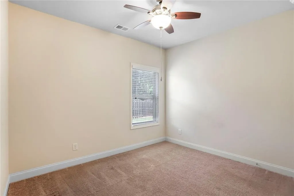 Cumming, Georgia 30040, United States, 3 Bedrooms Bedrooms, ,2 BathroomsBathrooms,Residential,Pending,126466