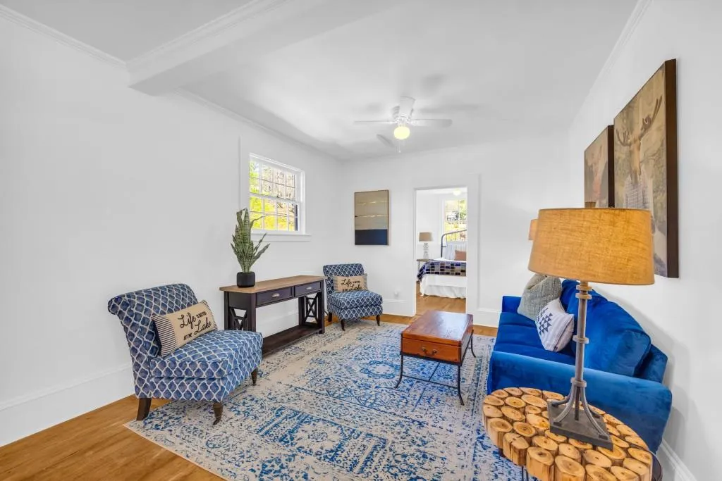 Lakemont, Georgia 30552, United States, 3 Bedrooms Bedrooms, ,2 BathroomsBathrooms,Residential,Active,92694