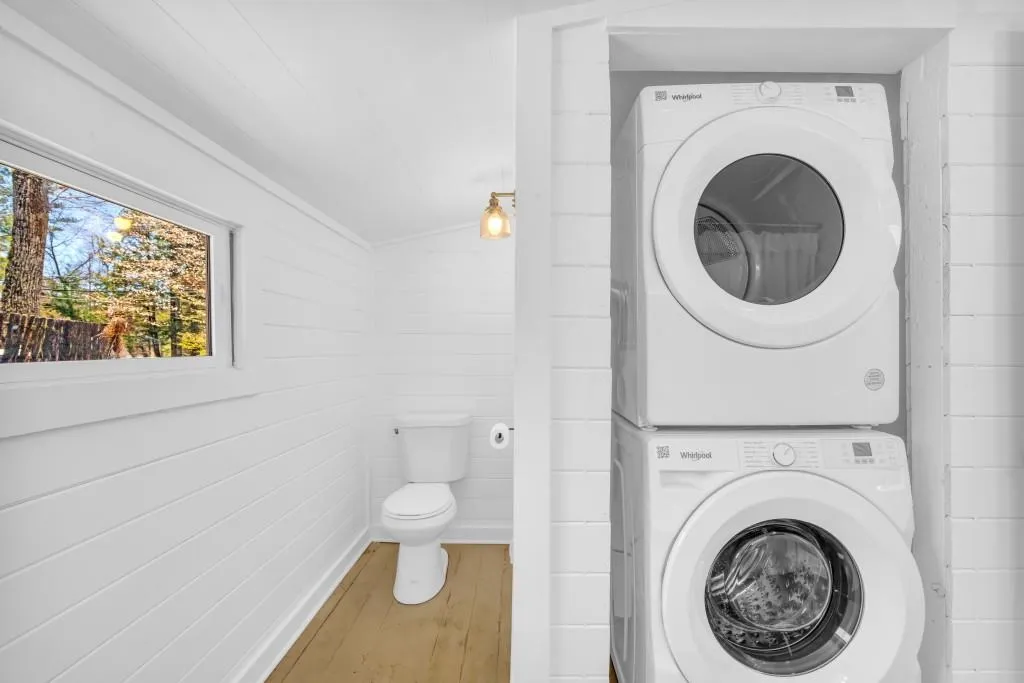 Lakemont, Georgia 30552, United States, 3 Bedrooms Bedrooms, ,2 BathroomsBathrooms,Residential,Active,92694