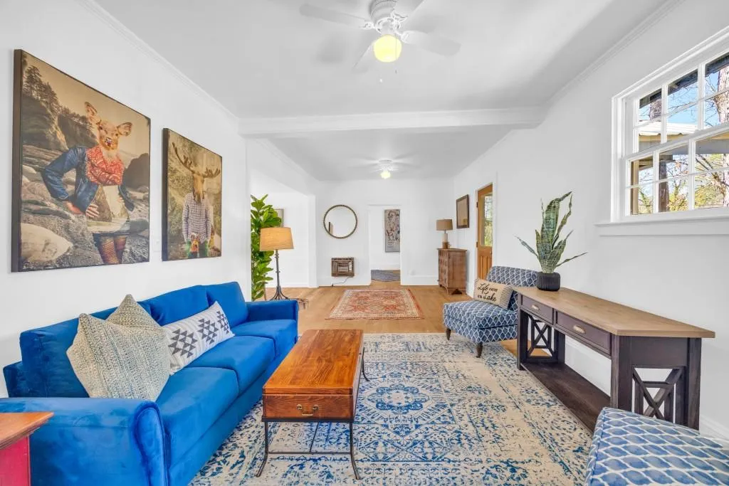 Lakemont, Georgia 30552, United States, 3 Bedrooms Bedrooms, ,2 BathroomsBathrooms,Residential,Active,92694