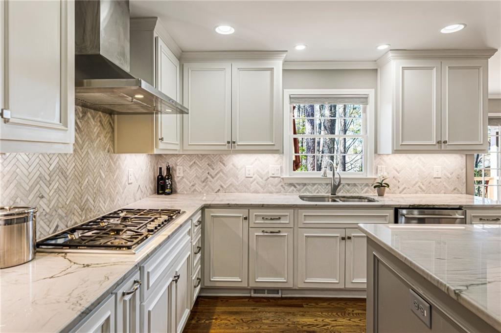 741 Bentwood Trace, Alpharetta, Georgia image 8