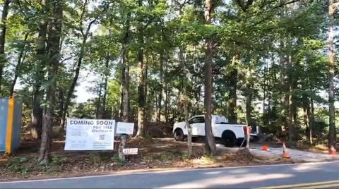 A home in Powder Springs