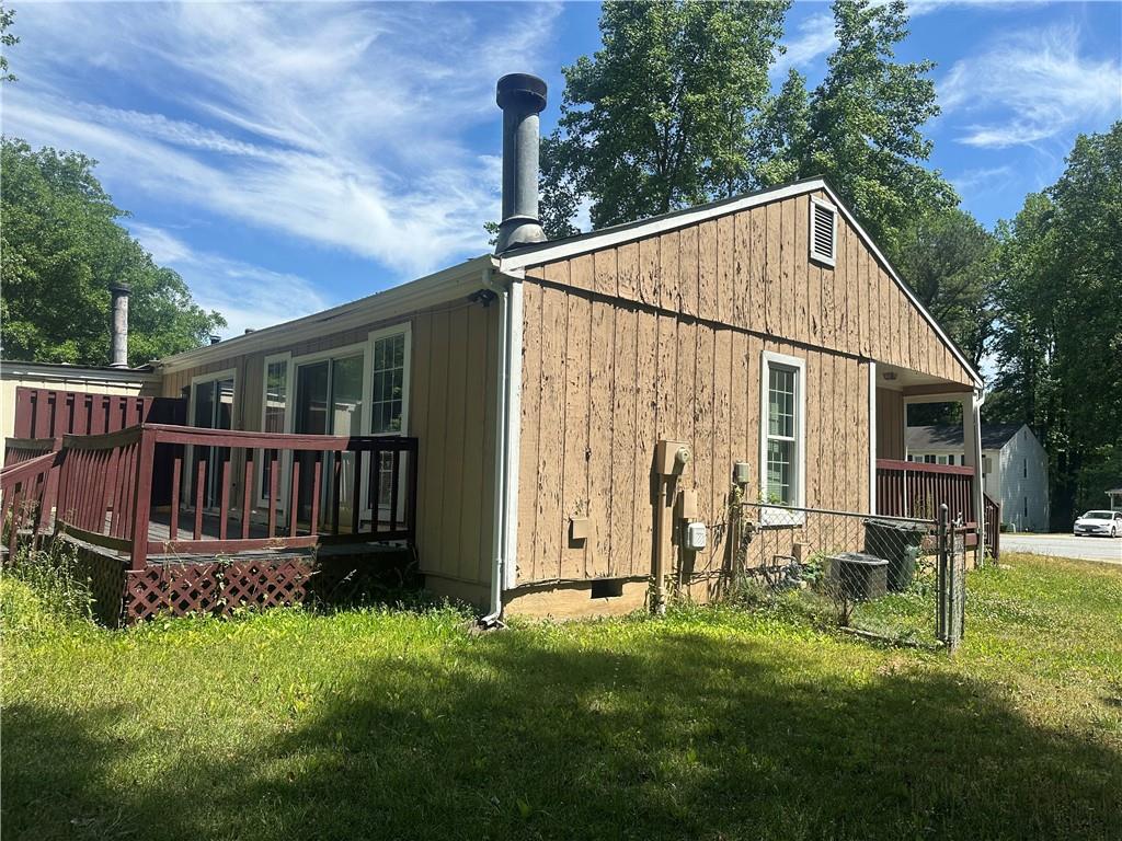 358 Pin Oak Court SW