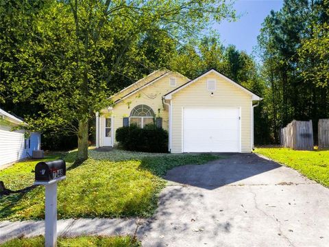 7048 Branch Crossing Way Douglasville GA 30134
