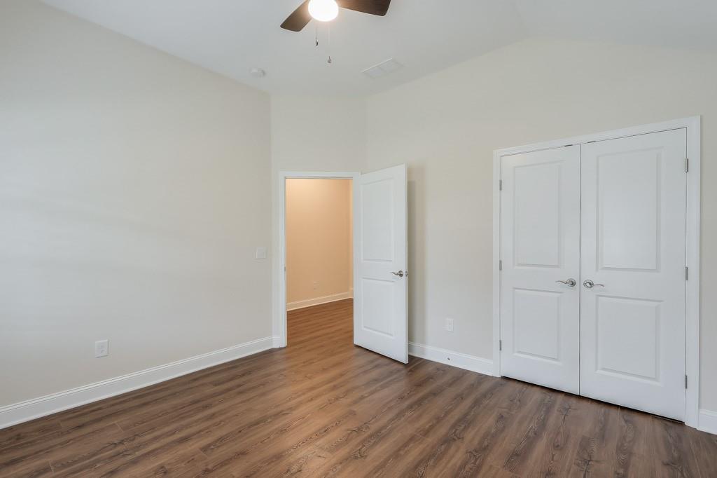 807 Bridget Walk SW