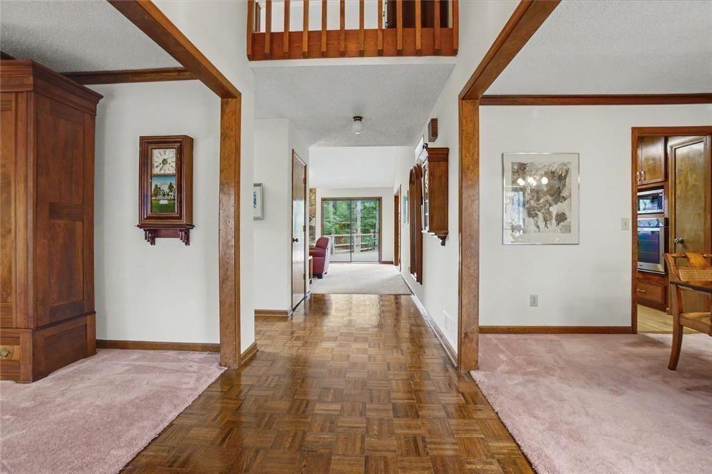 2252 Chimney Springs