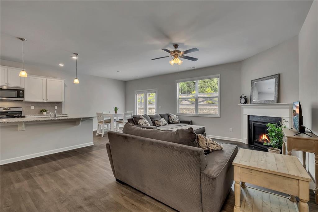 166 Woodhouse Circle