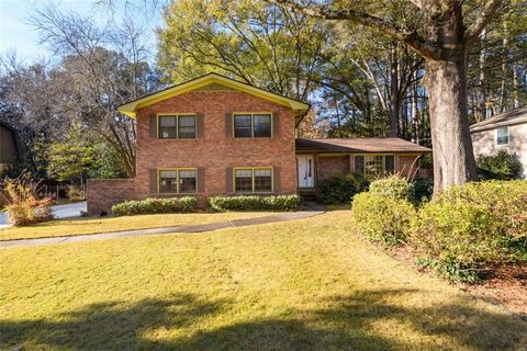 1959 Queens Way Atlanta GA 30341