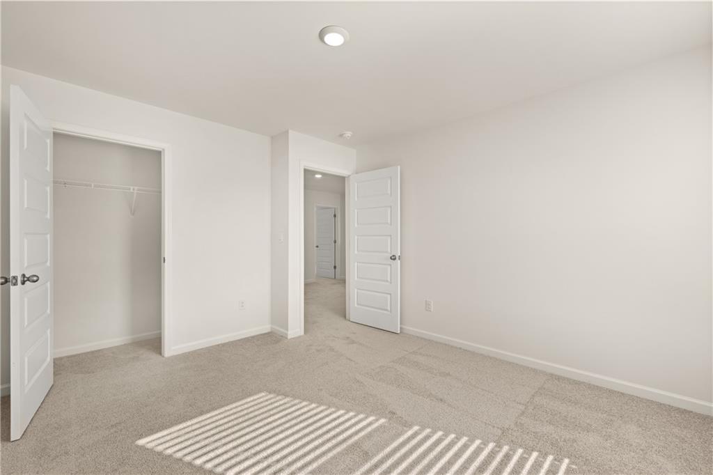 Twin Lakes - Residential