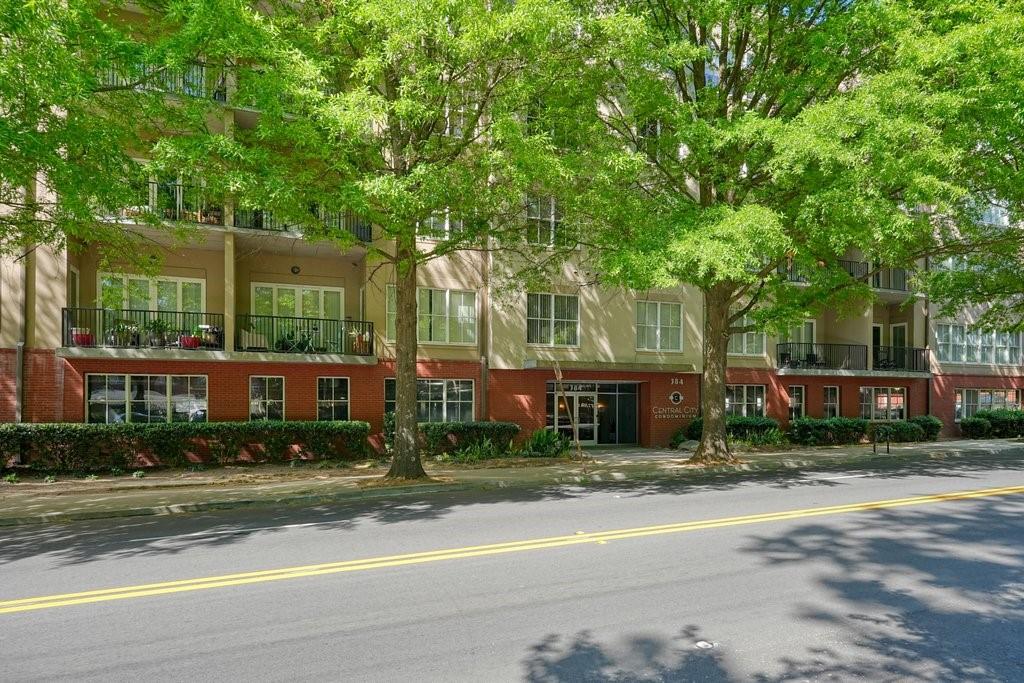 384 Ralph Mcgill Boulevard NE 301