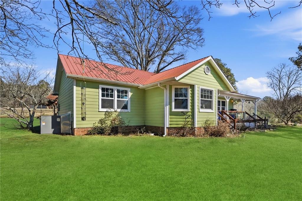 214 Horseshoe Circle