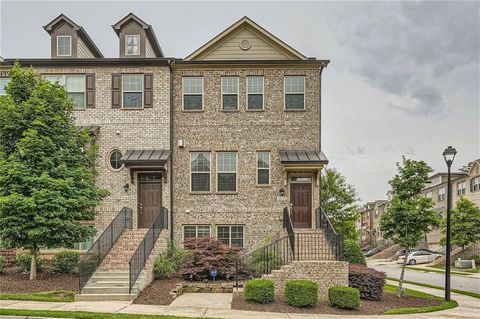 Townhouse in Sugar Hill GA 4508 Dunblane Avenue.jpg