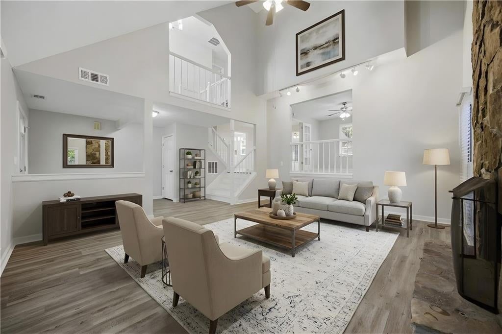 1055 Wellers Court