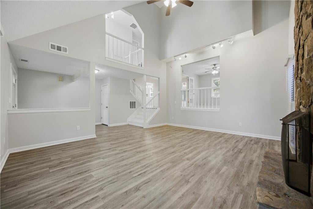 1055 Wellers Court
