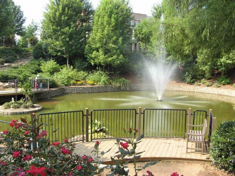 943 N Ormewood Park Drive SE 402