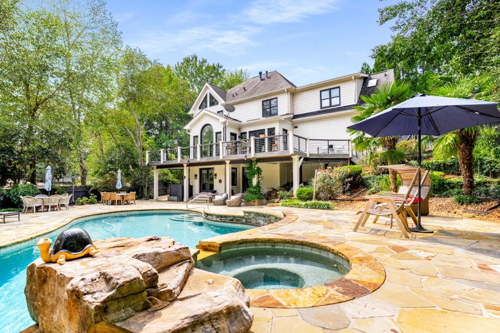 108 Chickering Parkway