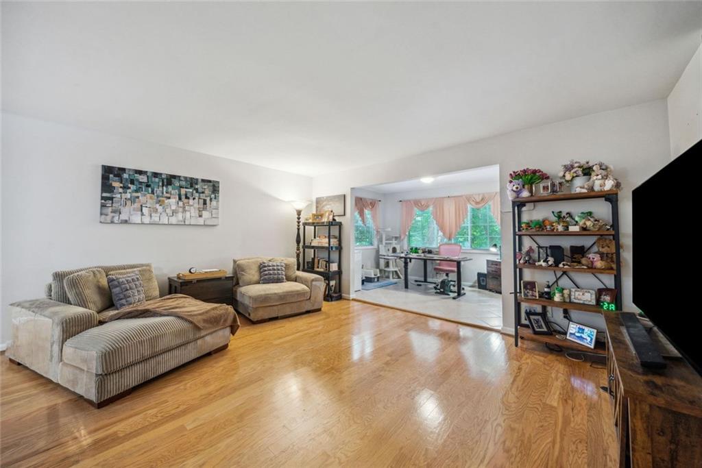 1468 Briarwood Road NE 406