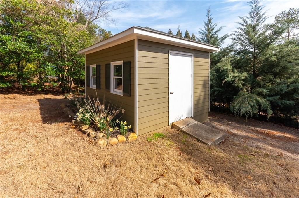 listing image 74