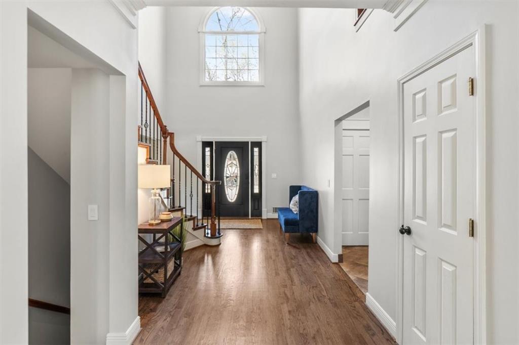 5381 Whitaker Trail NW