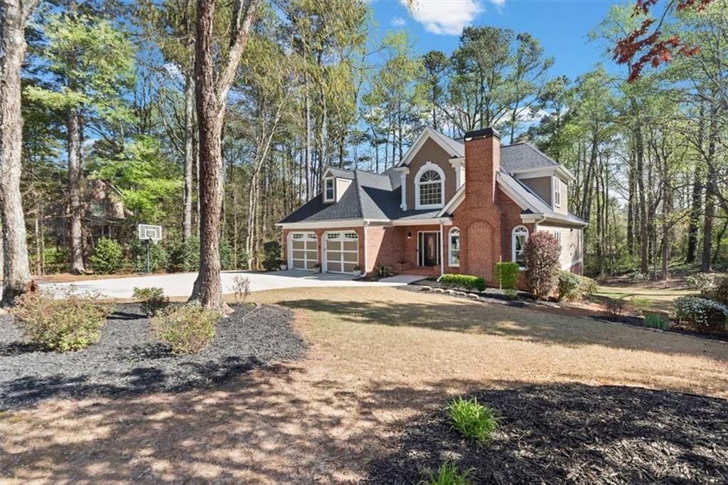 5381 Whitaker Trail NW