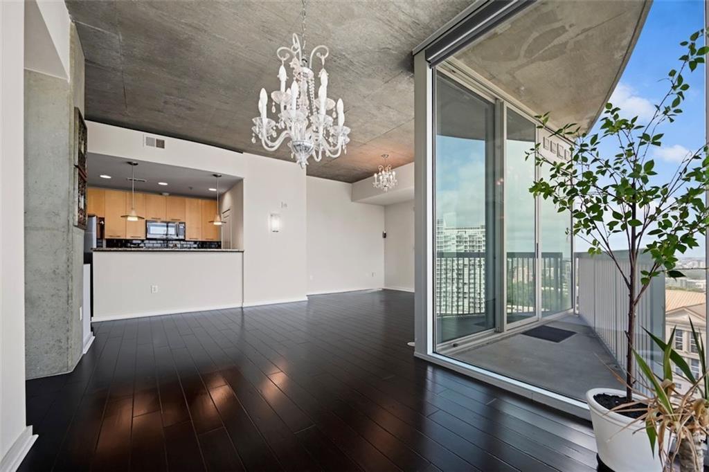 3324 Peachtree Road NE 2718