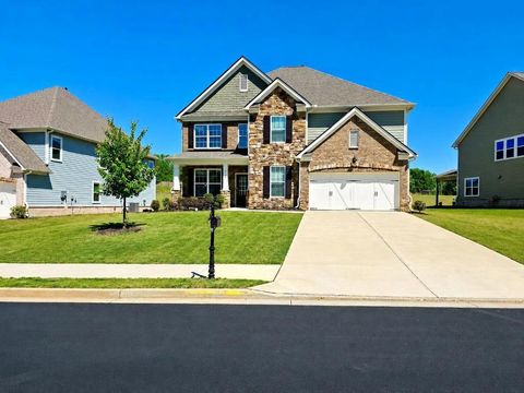 Homes For Sale - 4055 Harvest Moon Court<br/> Cumming, GA 30028