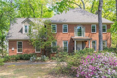 Photo of 12065 Magnolia Crescent Drive, Roswell, GA 30075 (MLS # 7750629)