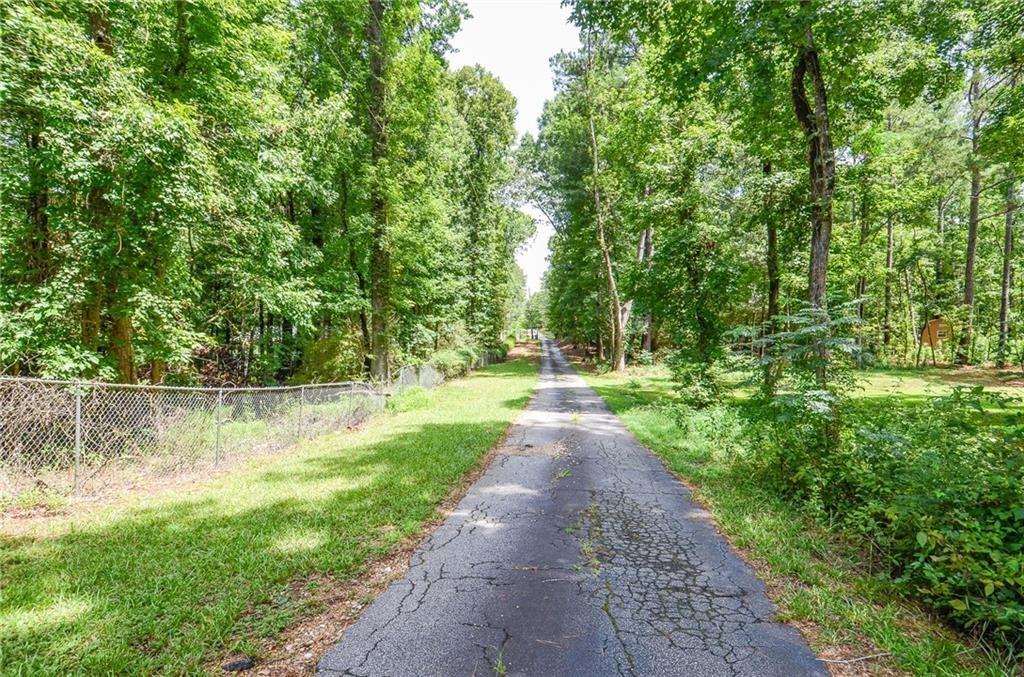 2996 Happy Hollow Drive, Conyers, Georgia image 3