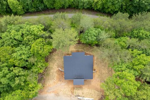 A home in Mineral Bluff