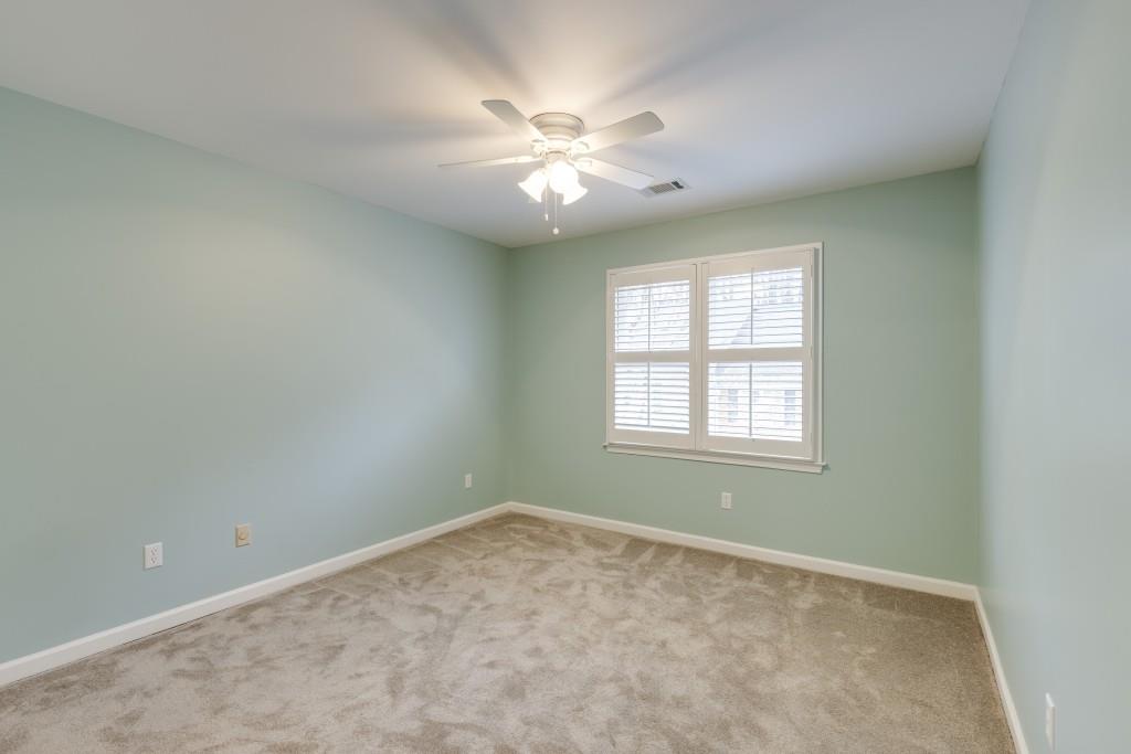 5402 Trentham Drive, Dunwoody, Georgia image 30