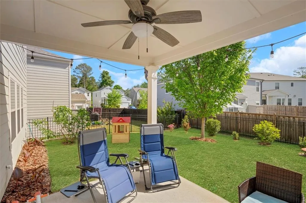 Sugar Hill, Georgia 30518, United States, 4 Bedrooms Bedrooms, ,3 BathroomsBathrooms,Residential,Pending,115849