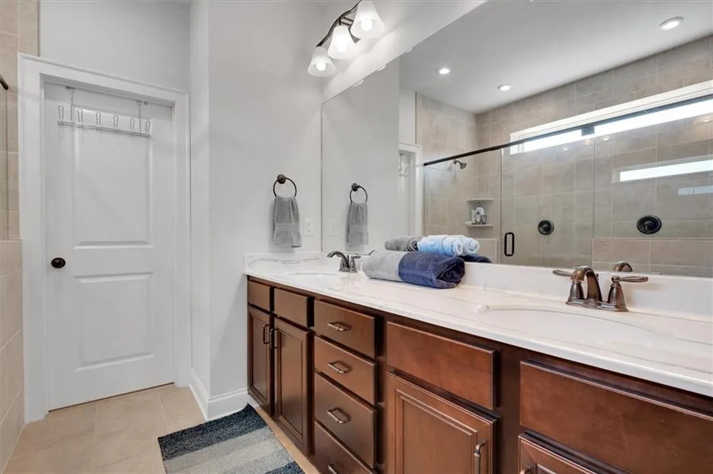 Sugar Hill, Georgia 30518, United States, 4 Bedrooms Bedrooms, ,3 BathroomsBathrooms,Residential,Pending,115849