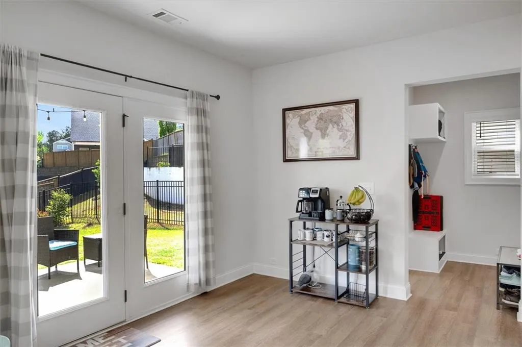 Sugar Hill, Georgia 30518, United States, 4 Bedrooms Bedrooms, ,3 BathroomsBathrooms,Residential,Pending,115849