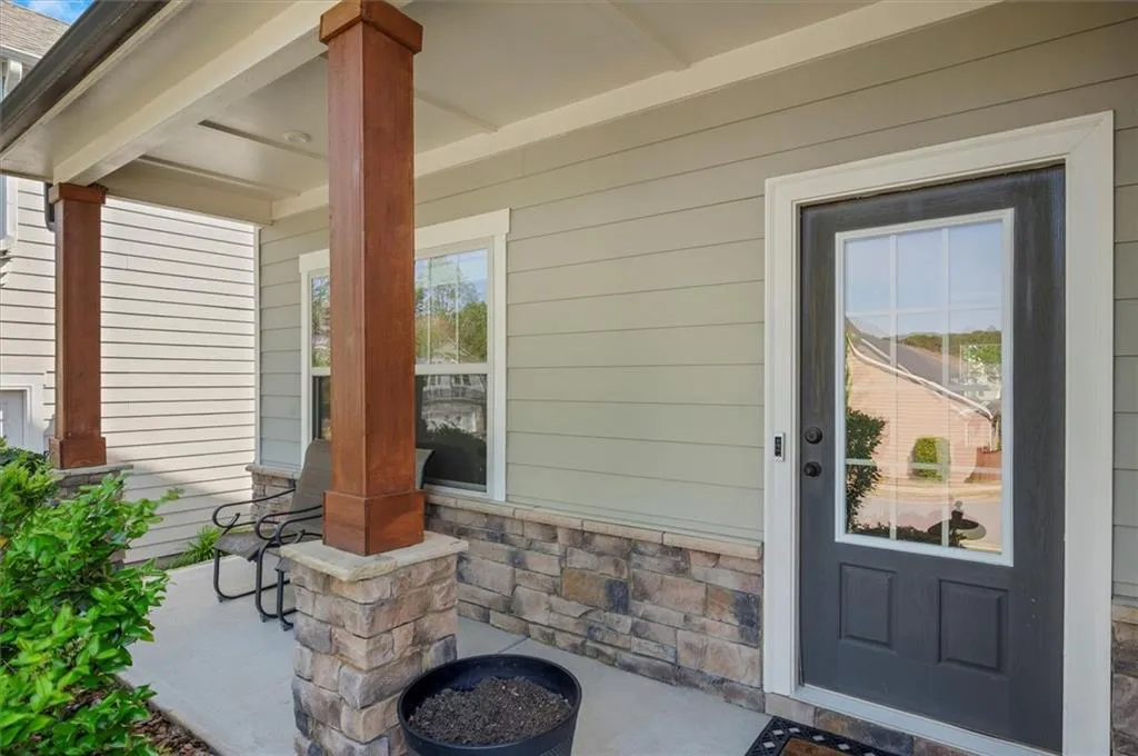 Sugar Hill, Georgia 30518, United States, 4 Bedrooms Bedrooms, ,3 BathroomsBathrooms,Residential,Pending,115849