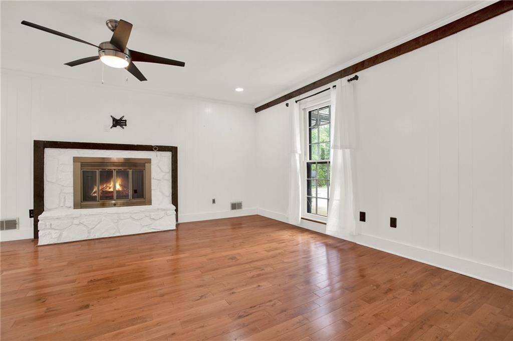 3270 Brookview Drive, Marietta, Georgia image 31