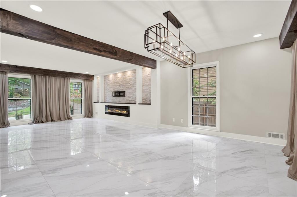 3270 Brookview Drive, Marietta, Georgia image 14