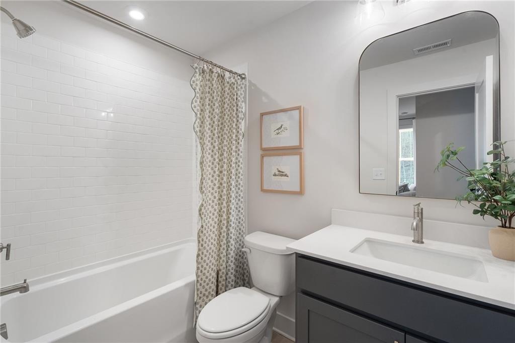 Pinecone - Residential Lease
